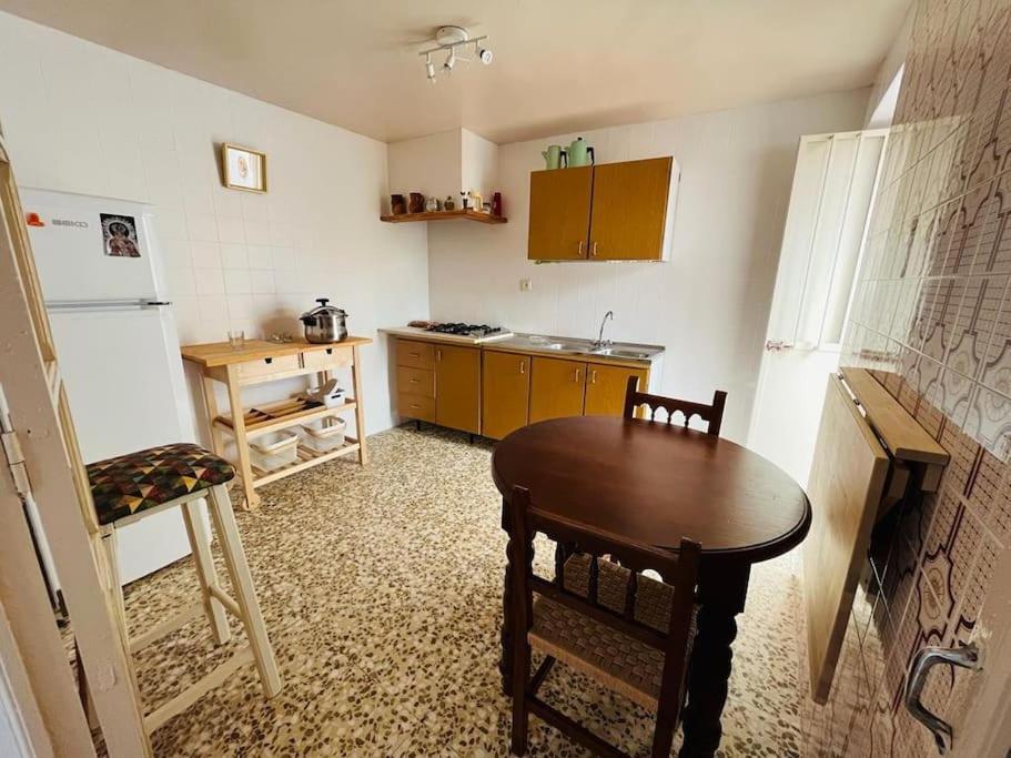 Casa Bejar, Tranquila Casa Con Chimenea, Patios, Junto A La Piscina Βίλα Canete la Real Εξωτερικό φωτογραφία